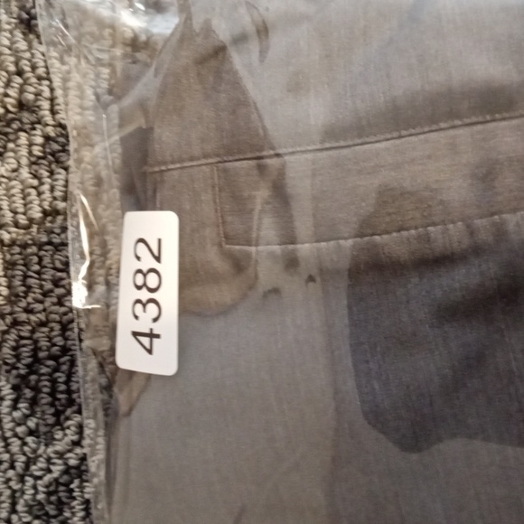 Figs Tansen Mens Graphite Gray Scrub Jogger Size Small - Picture 10 of 10